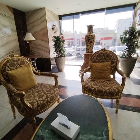 Aparthotel فندق الفرسان المتحدة فرع الفيصلية Džidda Exteriér fotografie
