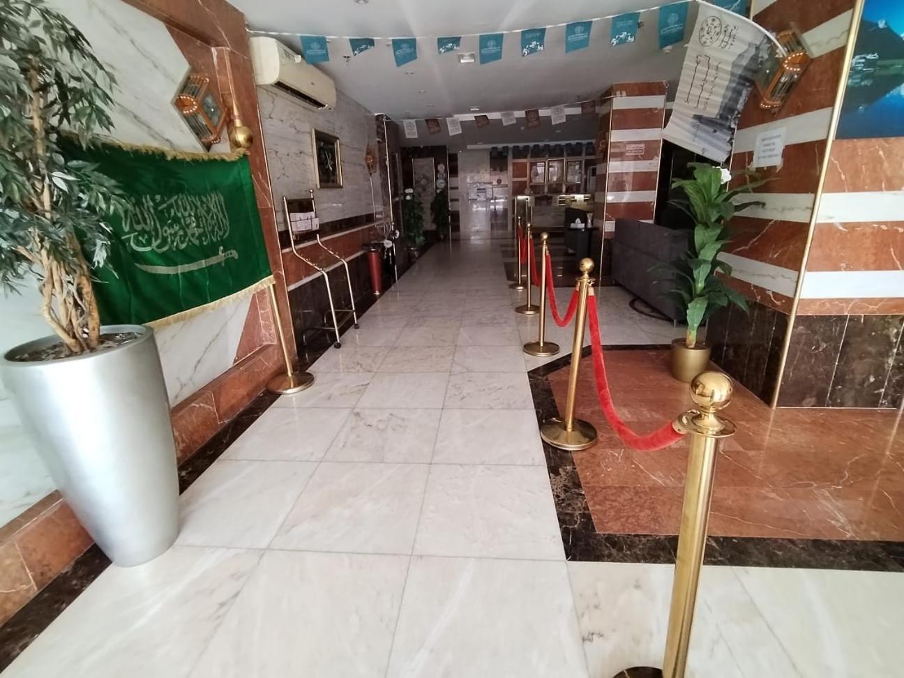 Aparthotel فندق الفرسان المتحدة فرع الفيصلية Džidda Exteriér fotografie