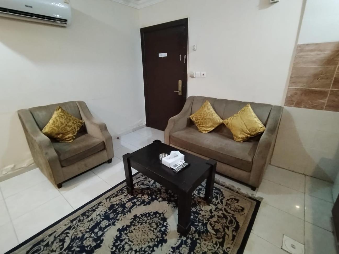 Aparthotel فندق الفرسان المتحدة فرع الفيصلية Džidda Exteriér fotografie