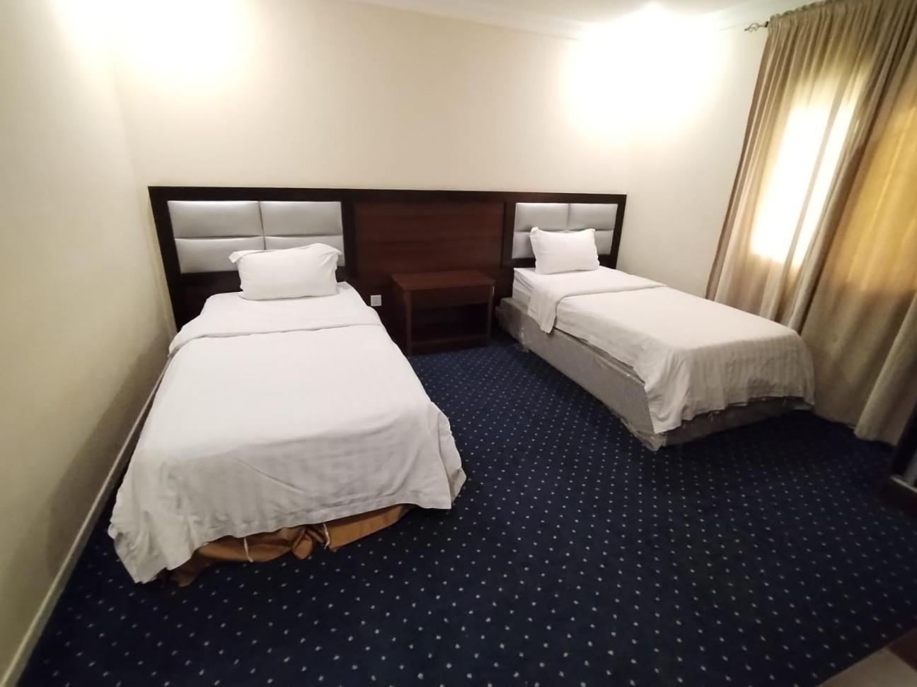 Aparthotel فندق الفرسان المتحدة فرع الفيصلية Džidda Exteriér fotografie