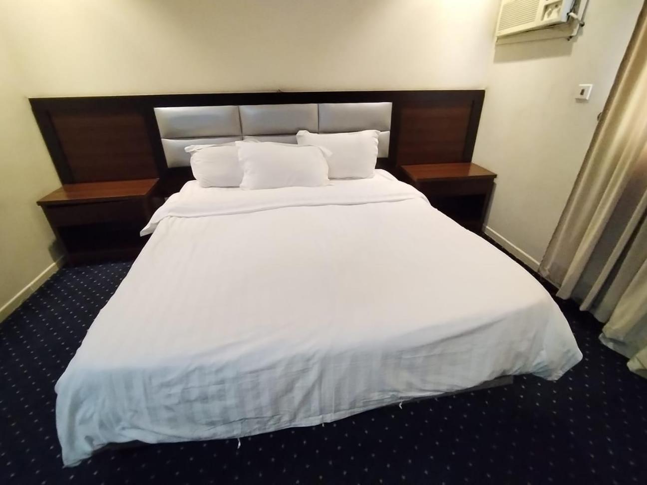 Aparthotel فندق الفرسان المتحدة فرع الفيصلية Džidda Exteriér fotografie