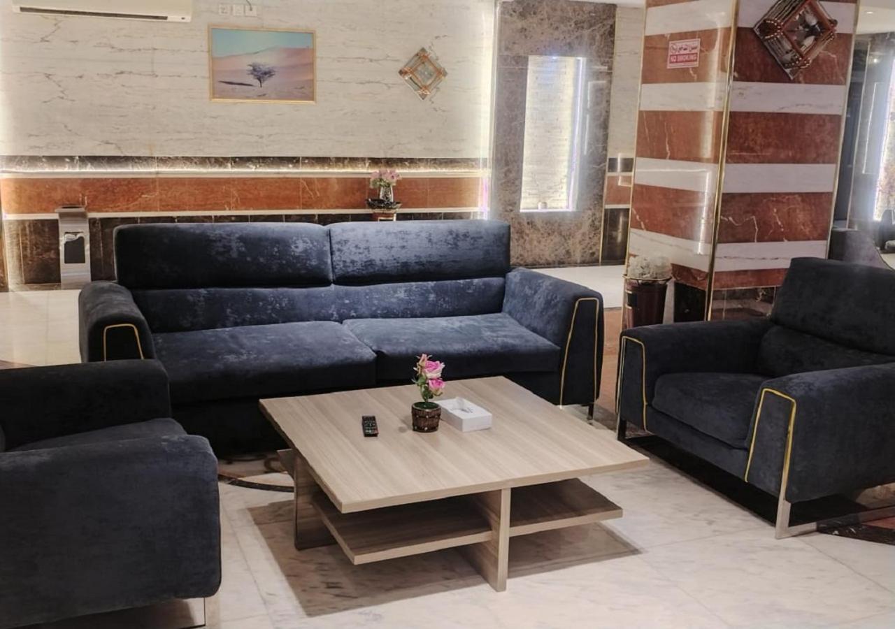Aparthotel فندق الفرسان المتحدة فرع الفيصلية Džidda Exteriér fotografie